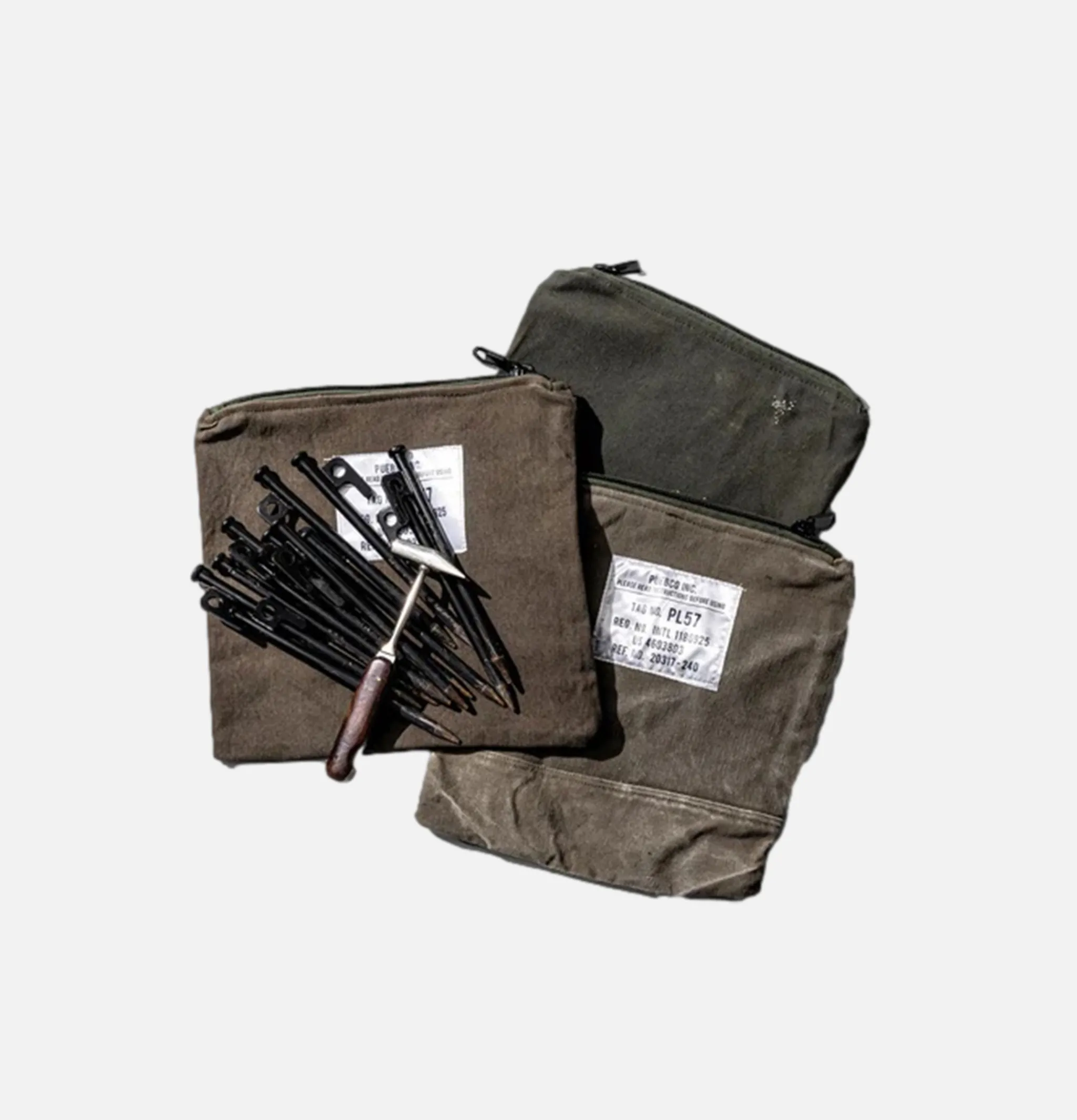 PUEBCO Petite Maroquinerie*Vintage Material Pouch Olive