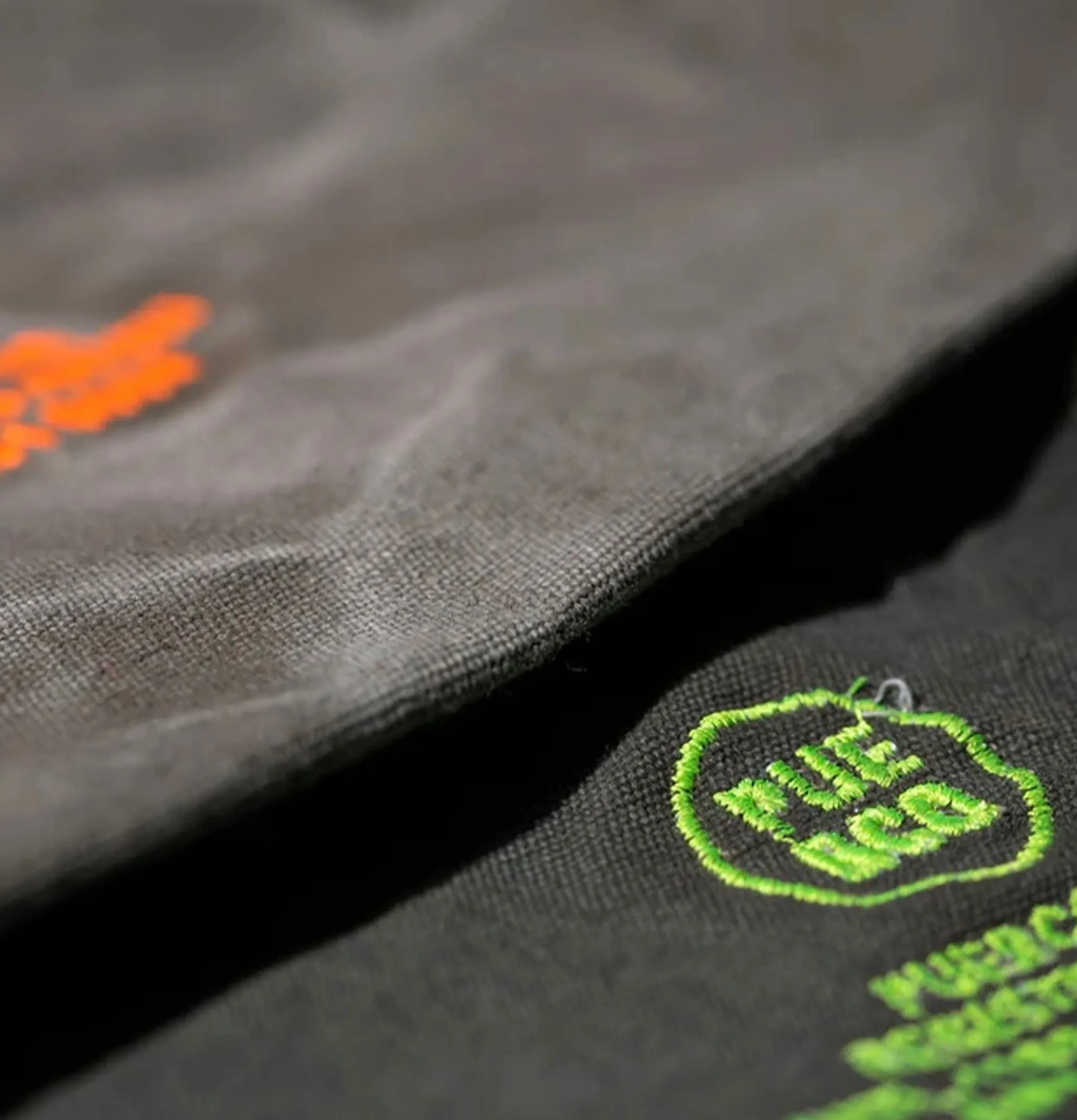 PUEBCO Petite Maroquinerie*Vintage Tent Pouch Neon Green